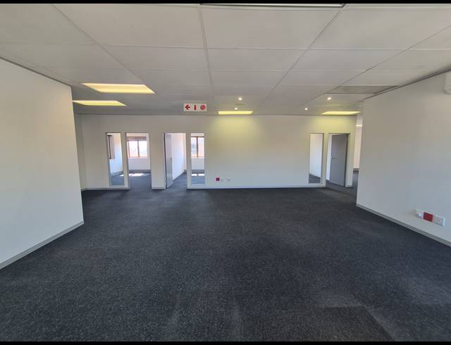 244M² OFFICE TO LET IN RIVONIA